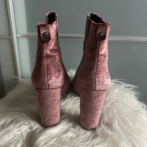 Sam Edelman Pink Patterned Suede Heeled Booties. - Picture 5 of 6